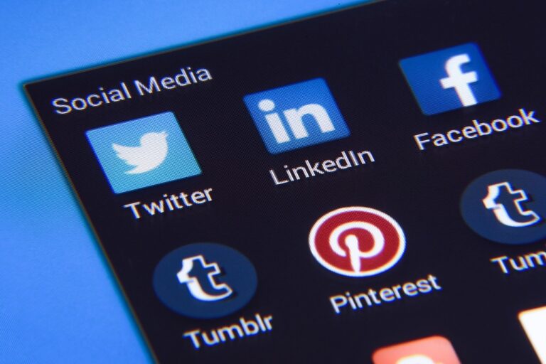 Optimizing Your LinkedIn Profile for Korean Employers as a Foreigner