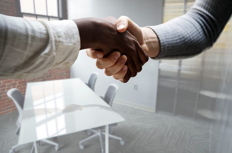 Employment Contract Korea: Mandatory Clauses Explained